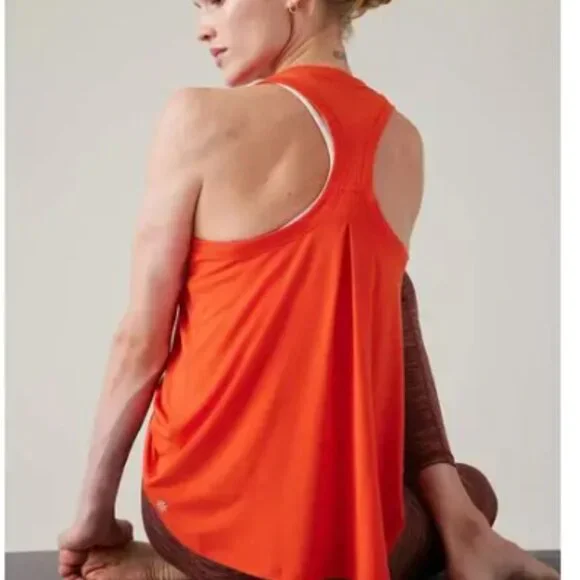 NWT Athleta Ease in Tank, Size XS - Picture 2 of 3